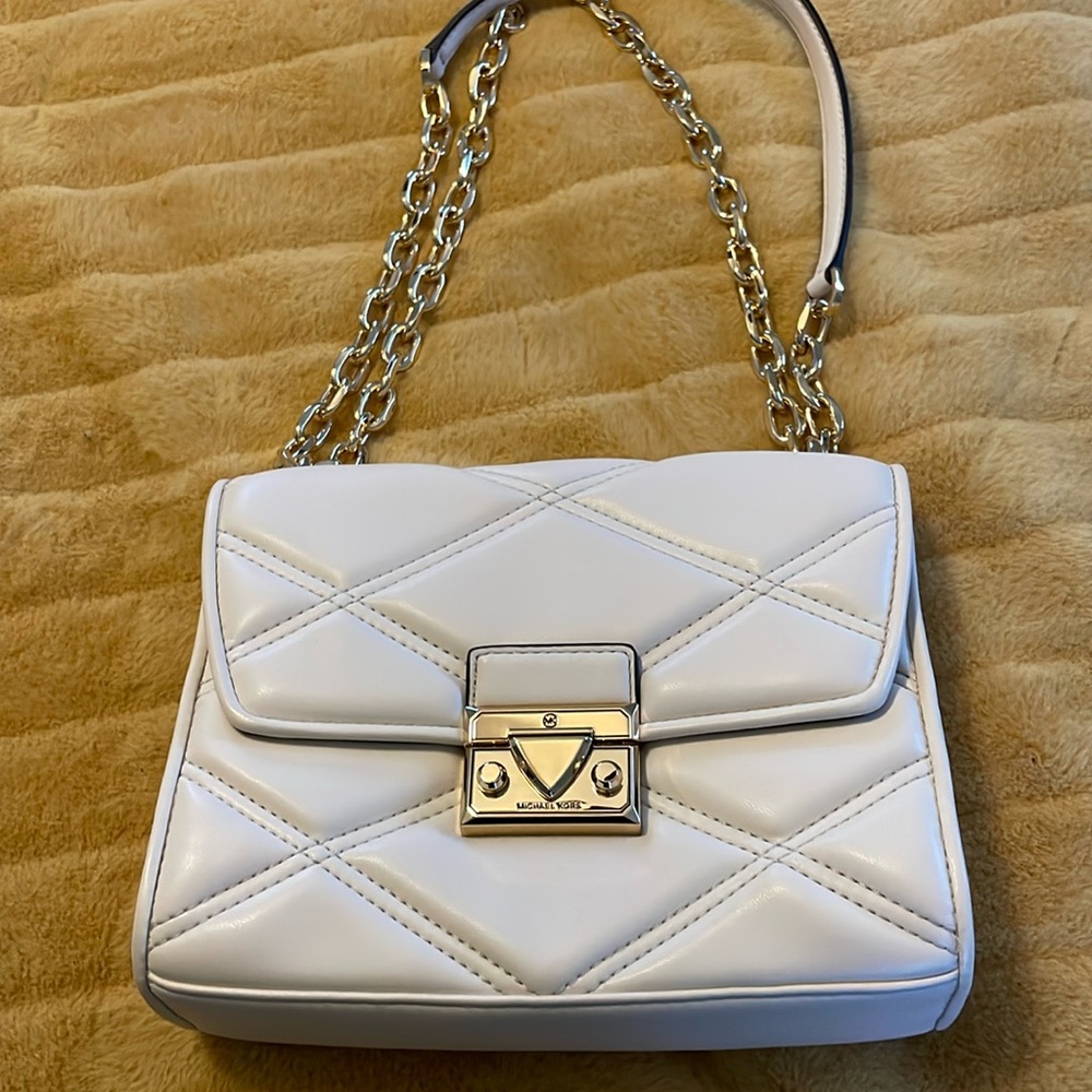 Michael kors bag.